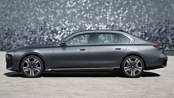 BMW 7 Series photo 5