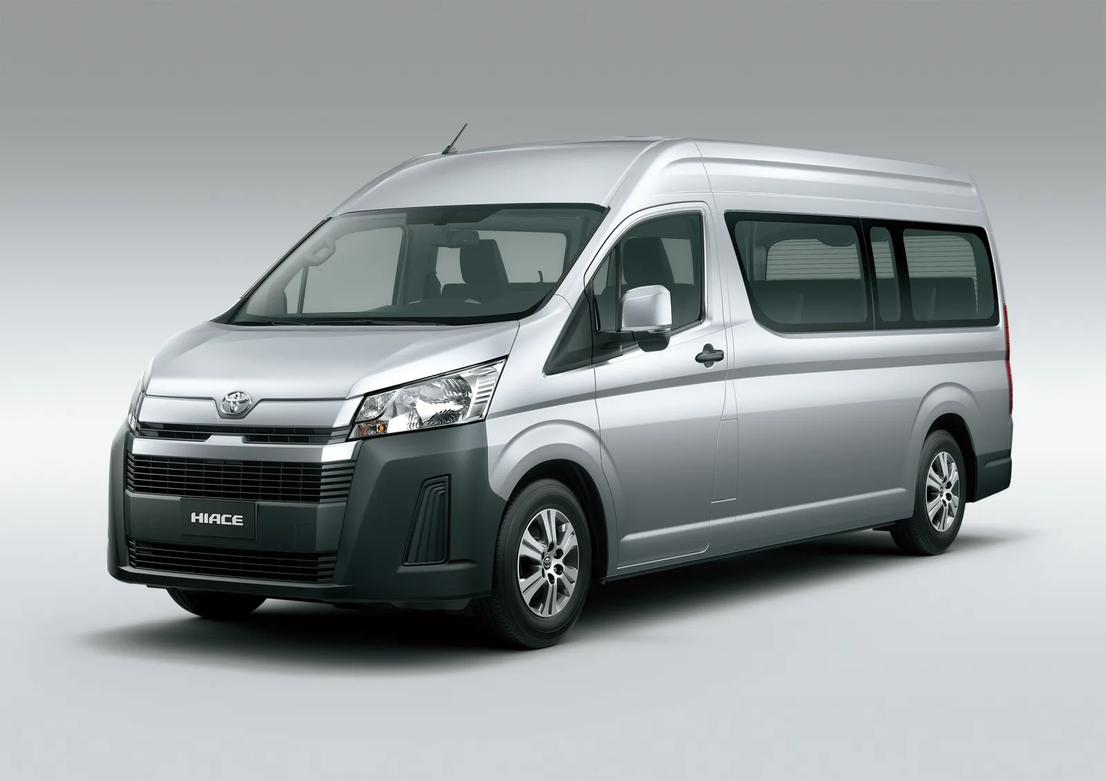 Toyota Hiace photo 8